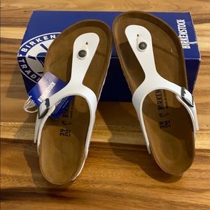 Birkenstock Gizeh Sandals